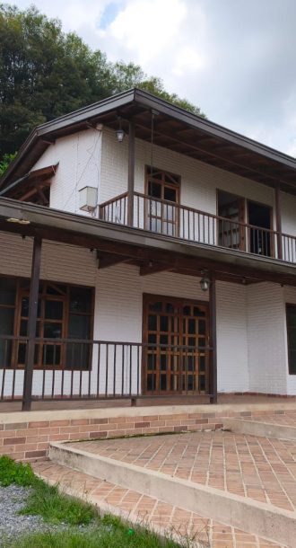 Arriendo Vereda jardín
