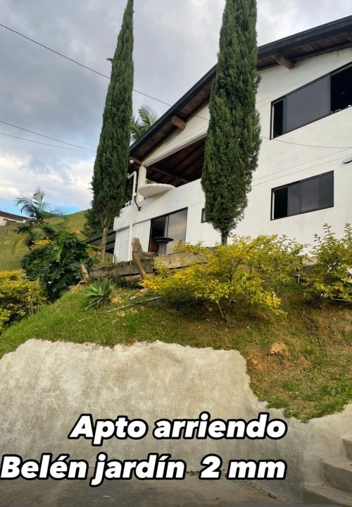 Arriendo Belen Vereda jardin