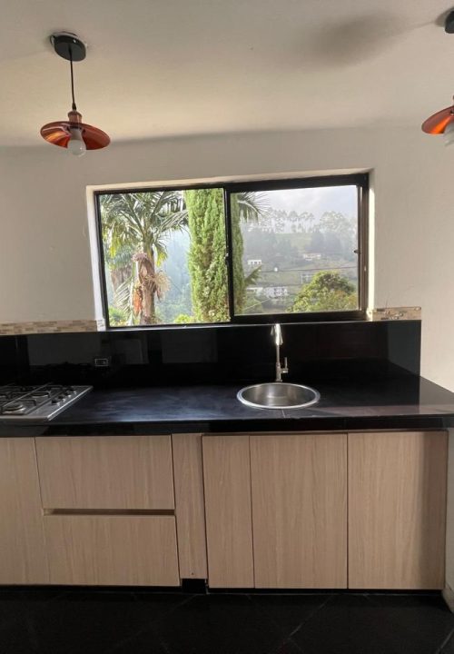 Arriendo Belen Vereda jardin