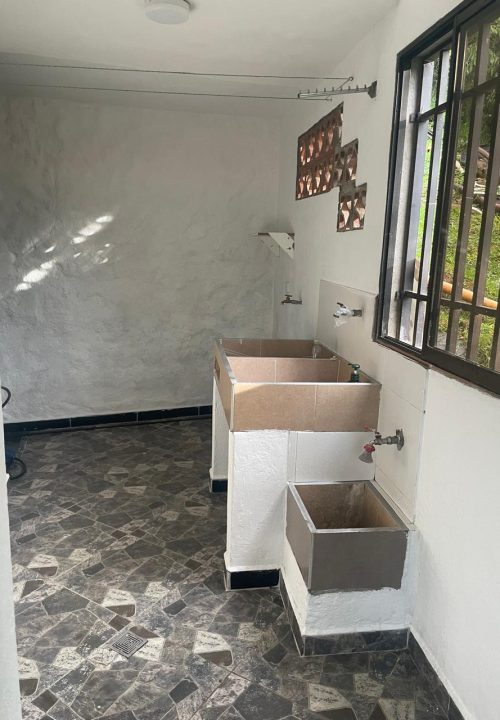 Arriendo Belen Vereda jardin