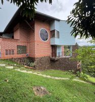 Casa en venta  en el mejor condominio de la Estrella