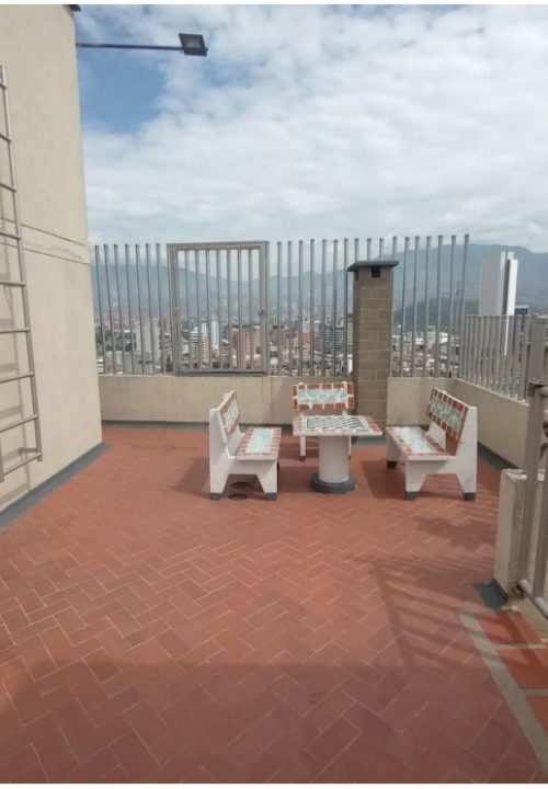 Arriendo Apartaestudio Centro