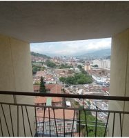 Arriendo Apartaestudio Centro