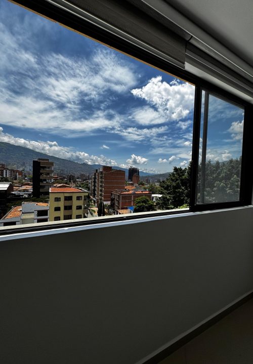 Venta Apartamento – Simón Bolivar – Frente Éxito Laureles