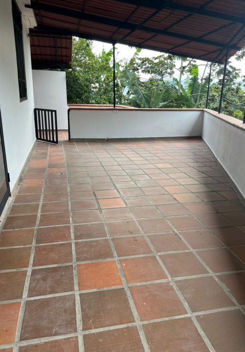 Arriendo Casa Vereda Jardin Sector la Piscina