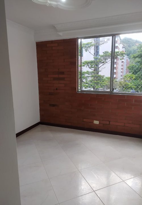 Venta Apto Laureles Almería