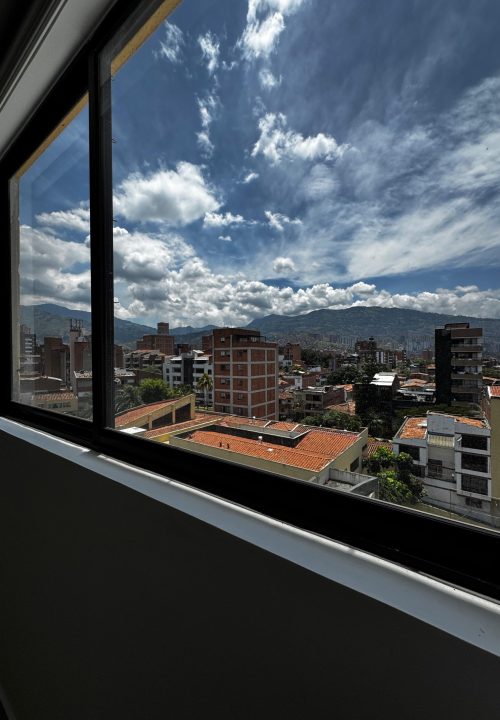 Venta Apartamento – Simón Bolivar – Frente Éxito Laureles