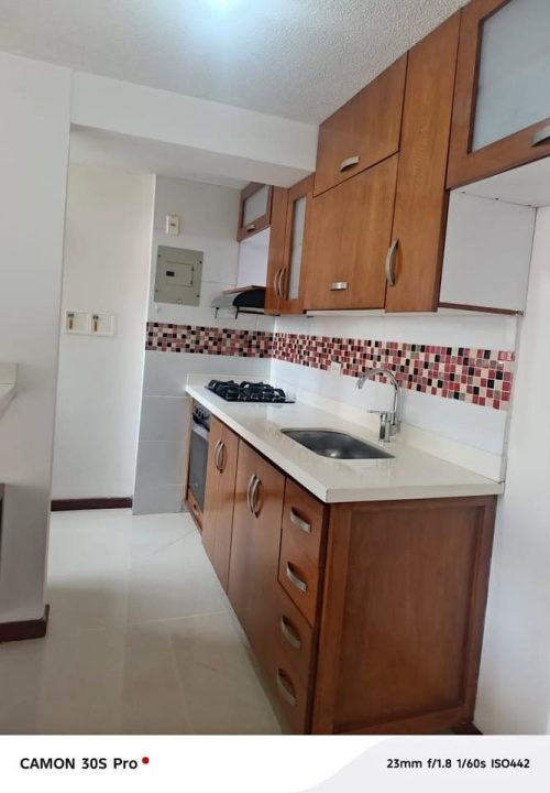 Arriendo Apartamento Loma de los Bernal