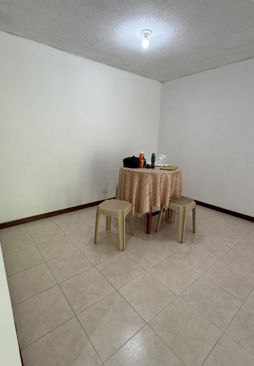 Venta Apto Laureles Almería GANGA!!!