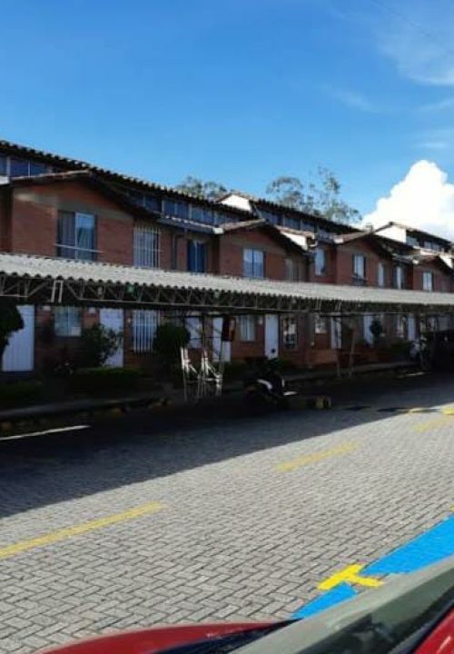 Venta Casa Robledo Córdoba – Unidad Cerrada
