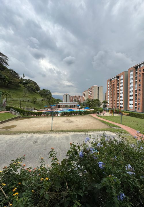 Venta Apto Laureles Almería GANGA!!!