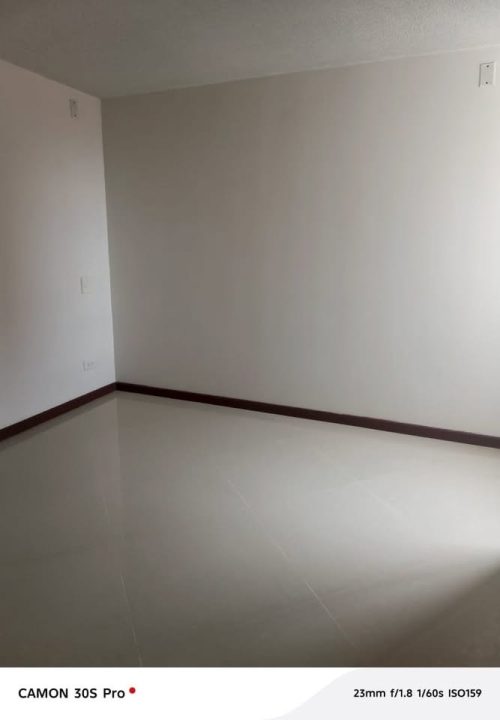 Arriendo Apartamento Loma de los Bernal