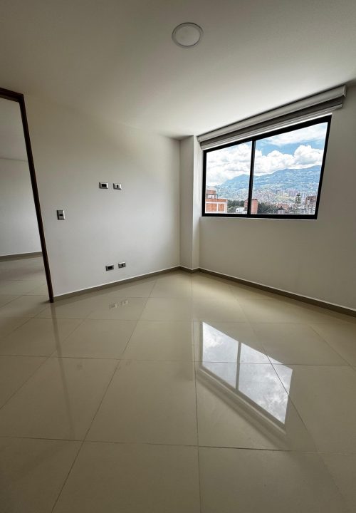 Venta Apartamento – Simón Bolivar – Frente Éxito Laureles