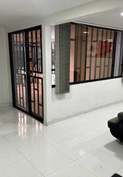 Venta Casa Buenos Aires – Cerca Tranvía