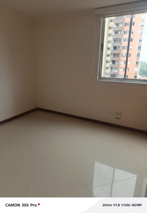 Arriendo Apartamento Loma de los Bernal