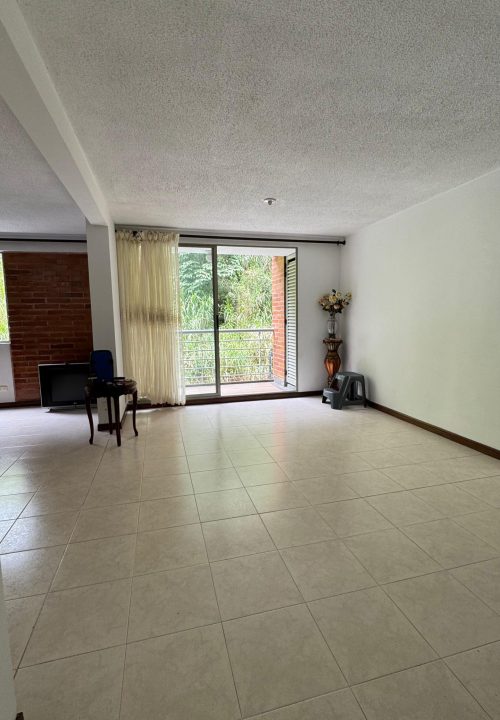 Venta Apto Laureles Almería GANGA!!!
