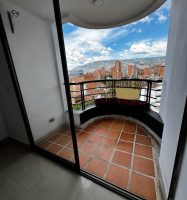 Arriendo Apartamento Laureles