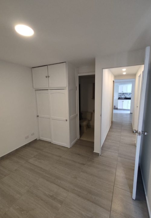 Venta Apartamento Loma de los Bernal GANGA !!!!