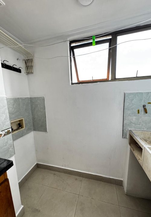 Arriendo Apartamento Laureles