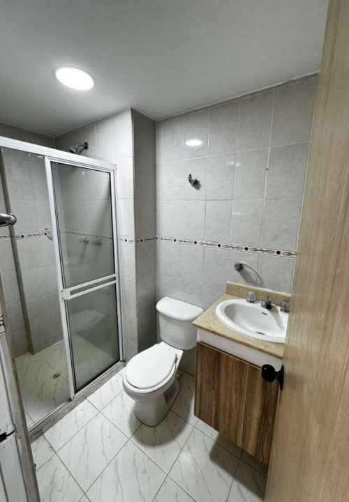 Arriendo Apartamento Laureles