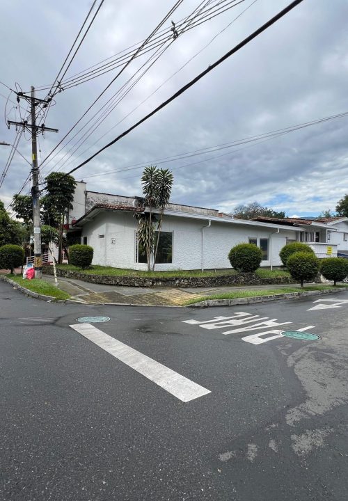 Venta Casa Lote – Laureles