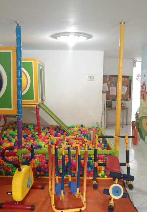 Venta Preescolar Totalmente Equipado – Sector La America Niza