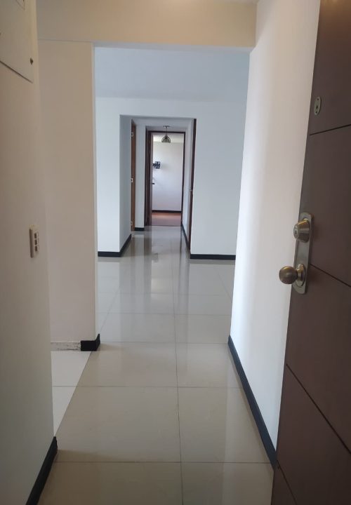 Arriendo – Apartamento Laureles Almería