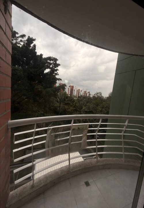 Arriendo Apartamento Belén Loma de los Bernal (Con Parqueadero)