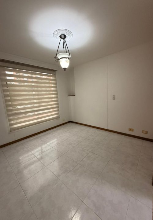 Arriendo Apartamento Belén Loma de los Bernal (Con Parqueadero)