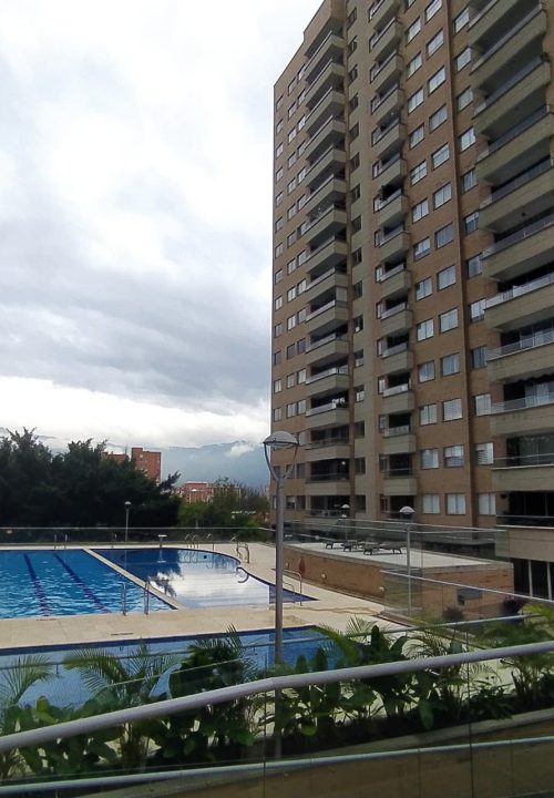 Venta Apartamento de Lujo Nuevo en Calasanz – Cerca al Centro Comercial Mixy