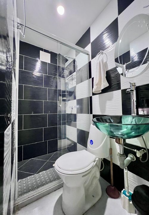 Arriendo Apartamento Amoblado – Al frente viva Envigado