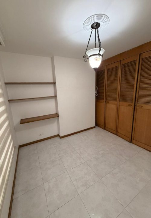 Arriendo Apartamento Belén Loma de los Bernal (Con Parqueadero)