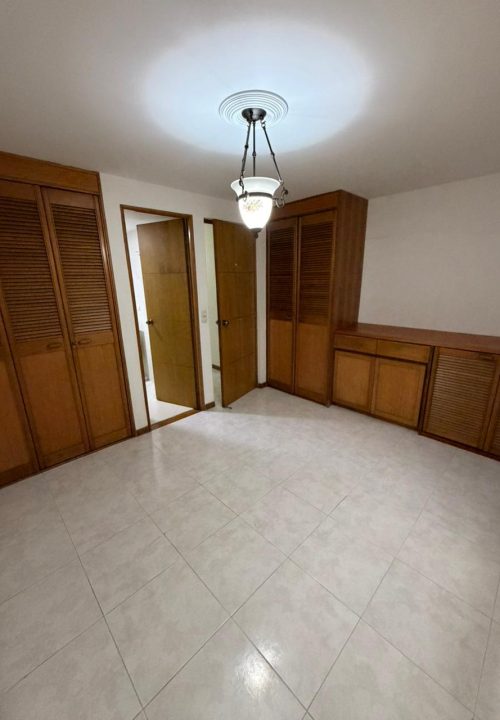 Arriendo Apartamento Belén Loma de los Bernal (Con Parqueadero)